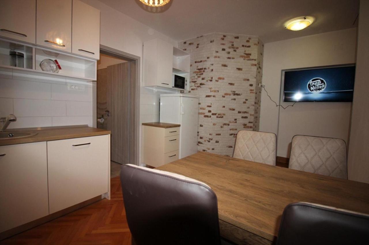 Apartment Zo-Na Повіле Екстер'єр фото